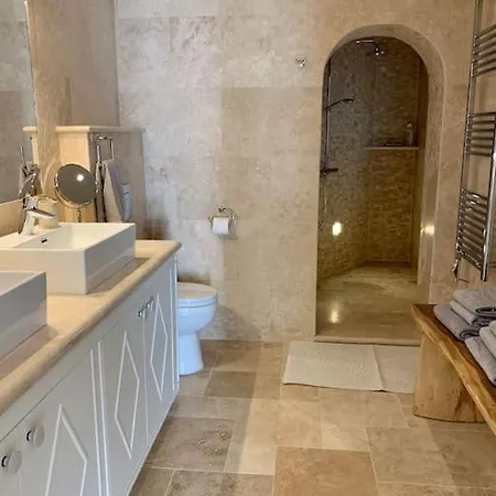 Grand With 5 Bedrooms And Pool * 산판탈레오